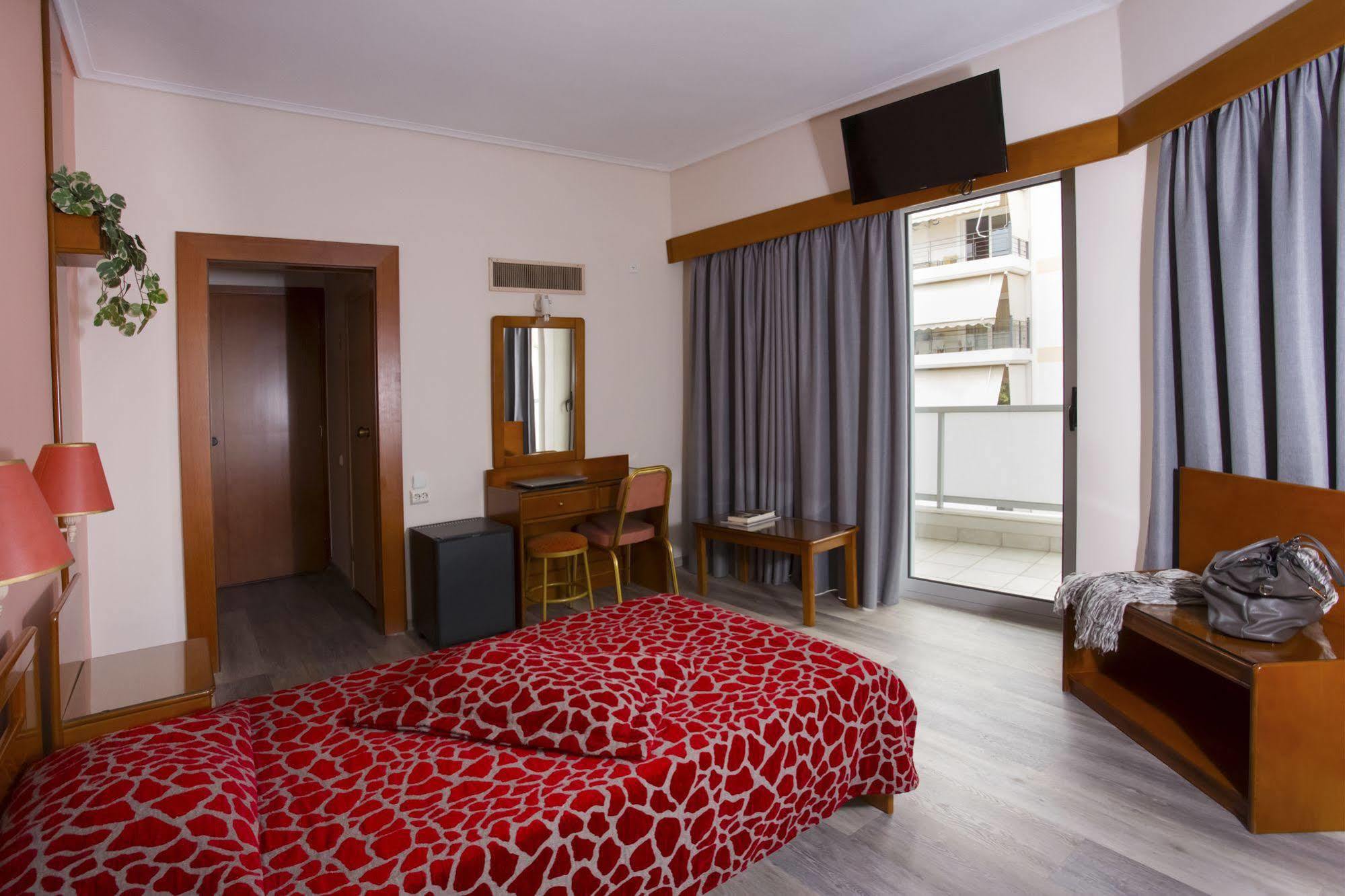 Xenophon Hotel Athen Exterior foto